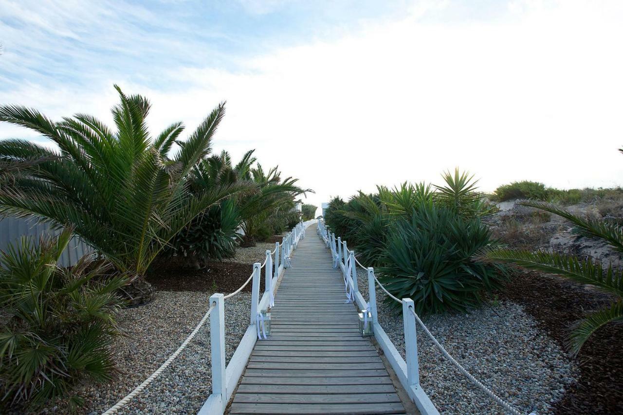 Villa Near Beach & Lisbon Corroios Buitenkant foto